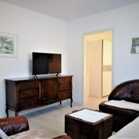 Apartman Petra * Póla